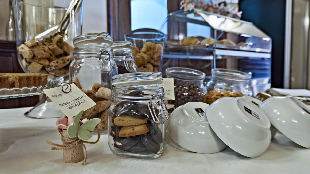 Kelina Charme Hotel By Cantine Due Palme 첼리노 산 마르코 외부 사진